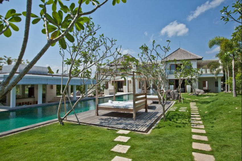 Ocean View Luxury Villa in Bali – tnl07