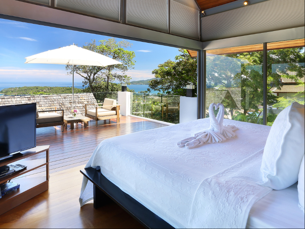 ONE OF THE MOST LUXURIOUS VILLAS IN PHUKET – SUR03