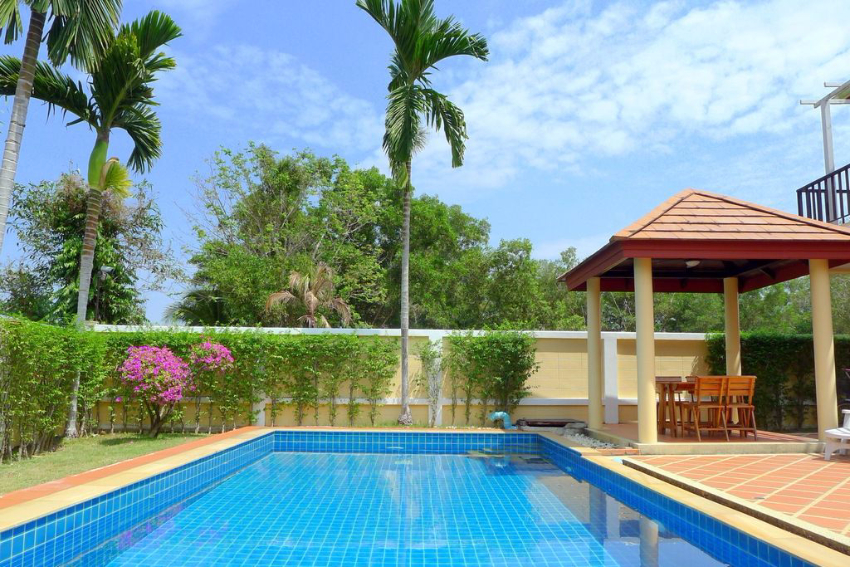 3 Bedroom Affordable Pool Villa in Layan – ban63