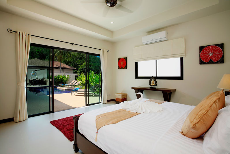 3 Bedroom Modern Pool Villa for Rent in Naiharn – nai57