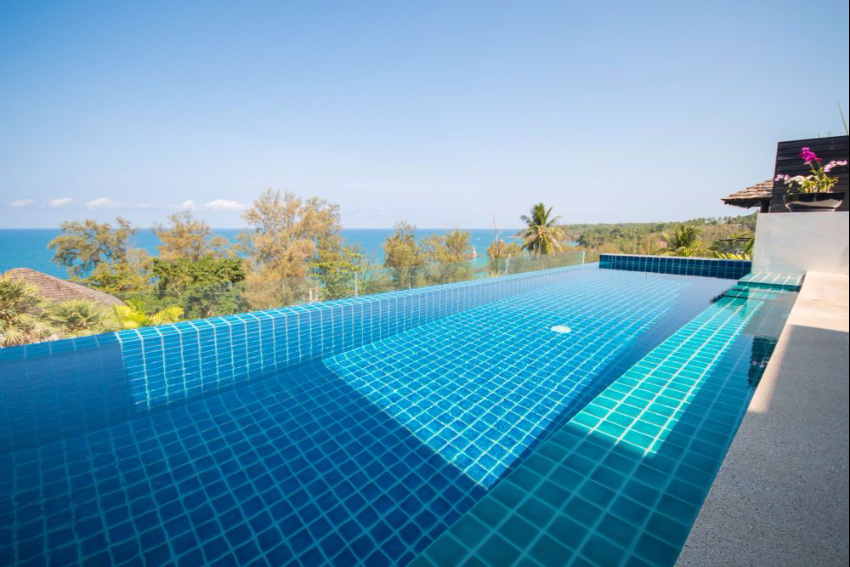 Astonishing 3 Bedroom Ocean View Villa in Surin – sur23