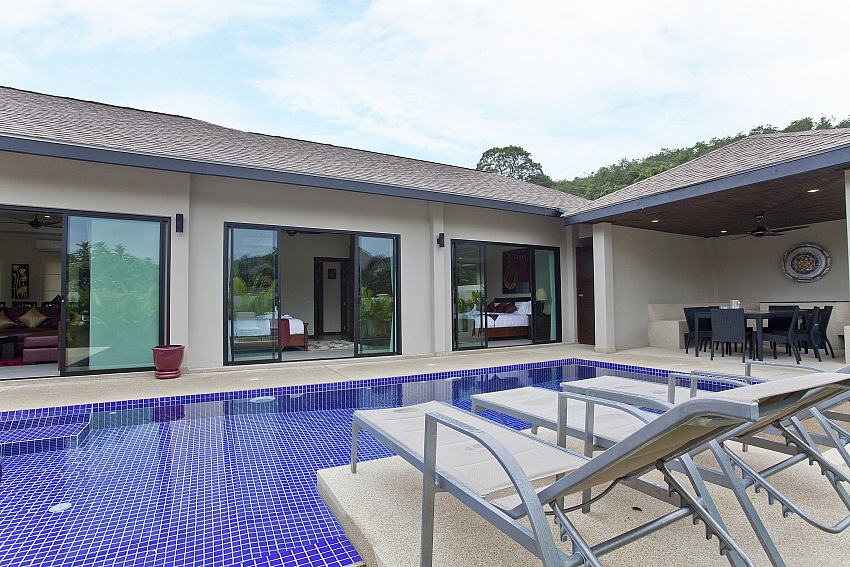 3 Bedroom Modern Pool Villa for Rent in Naiharn – nai57