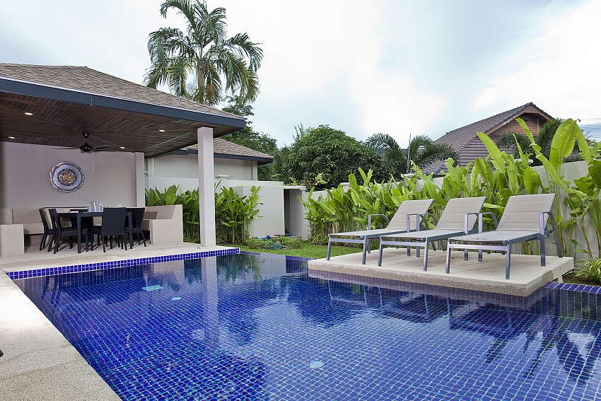 3 Bedroom Modern Pool Villa for Rent in Naiharn – nai57