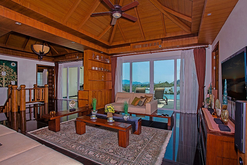 5 Bedroom Sea View Luxury Villa in Phuket – cha07