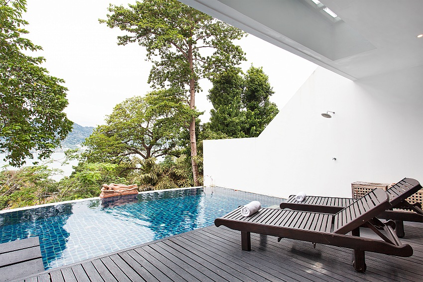 3 Bedroom Contemporary Sea View villa in Patong – pat25