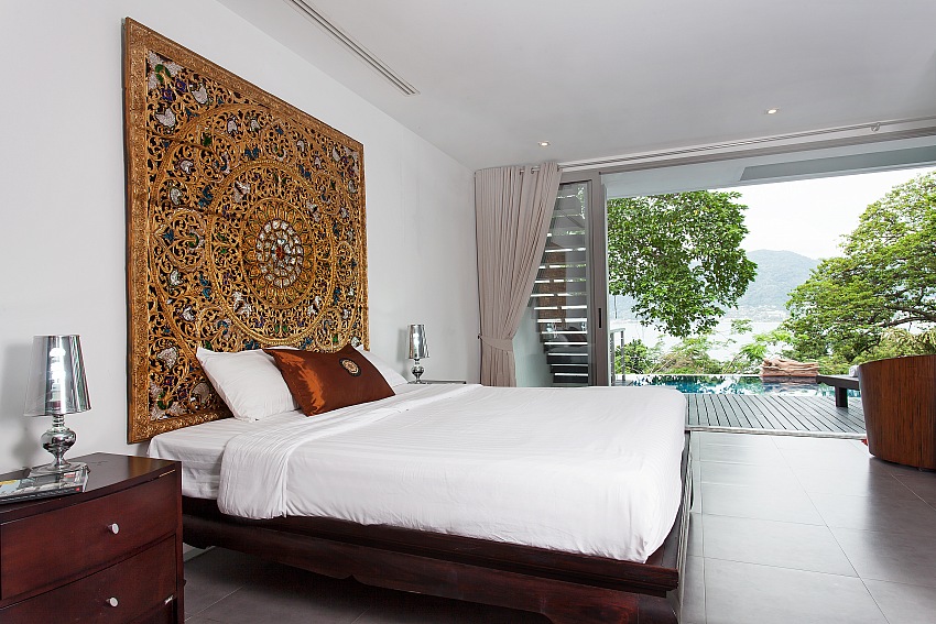 3 Bedroom Contemporary Sea View villa in Patong – pat25